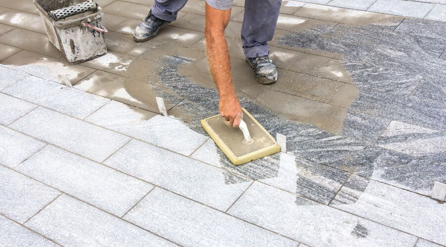 Professional Local Roofing Contractors services in Milwaukee